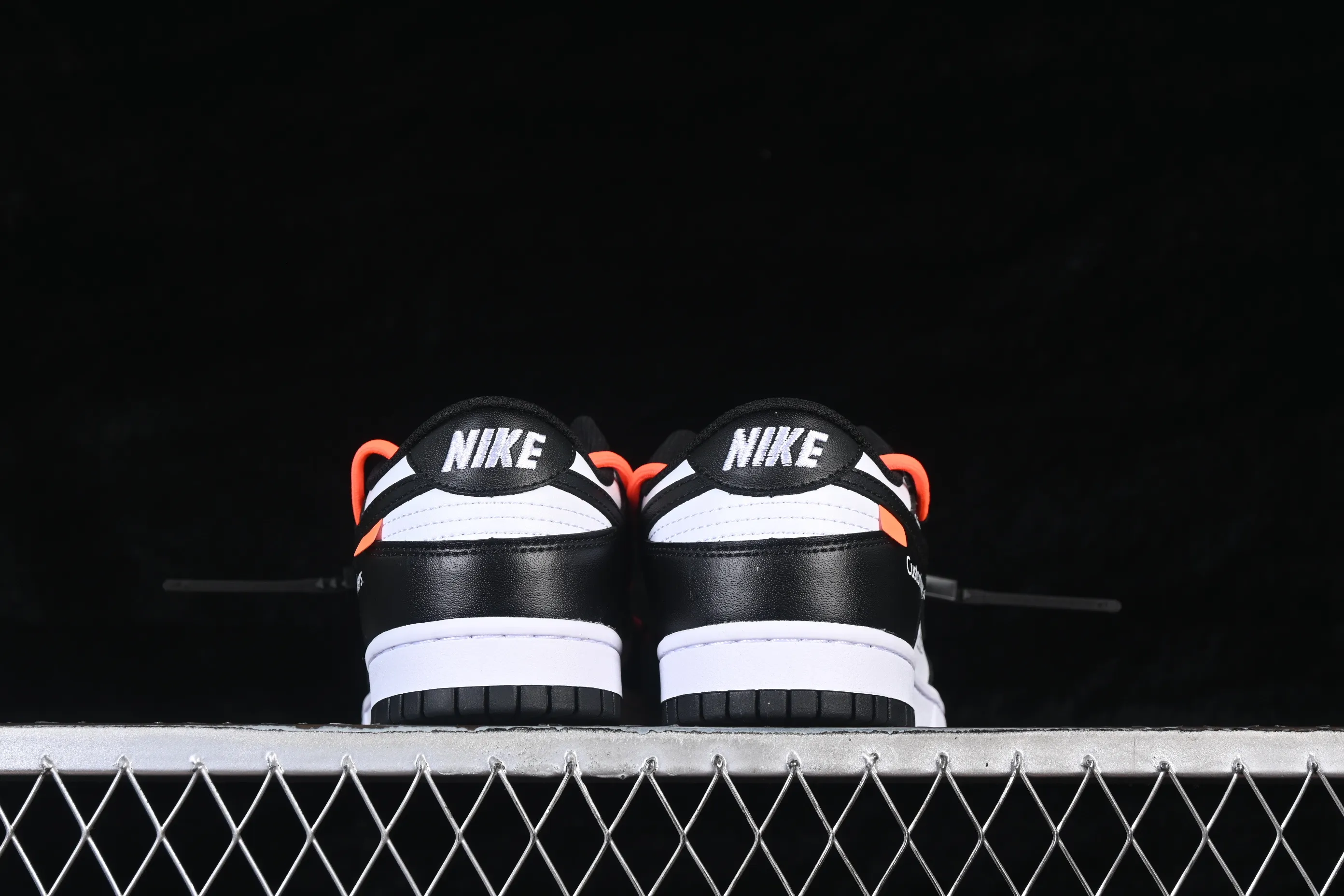All categories Nk SB Dunk Series Nk SB Dunk Low High-end customized low-top sneakers Nike SB Dunk Low strap customization low-top casual sneakers DD1391-100
